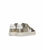 VEJA_RC0502418_back