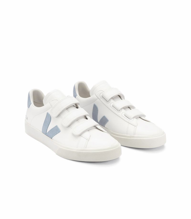 VEJA_RC0502946_top