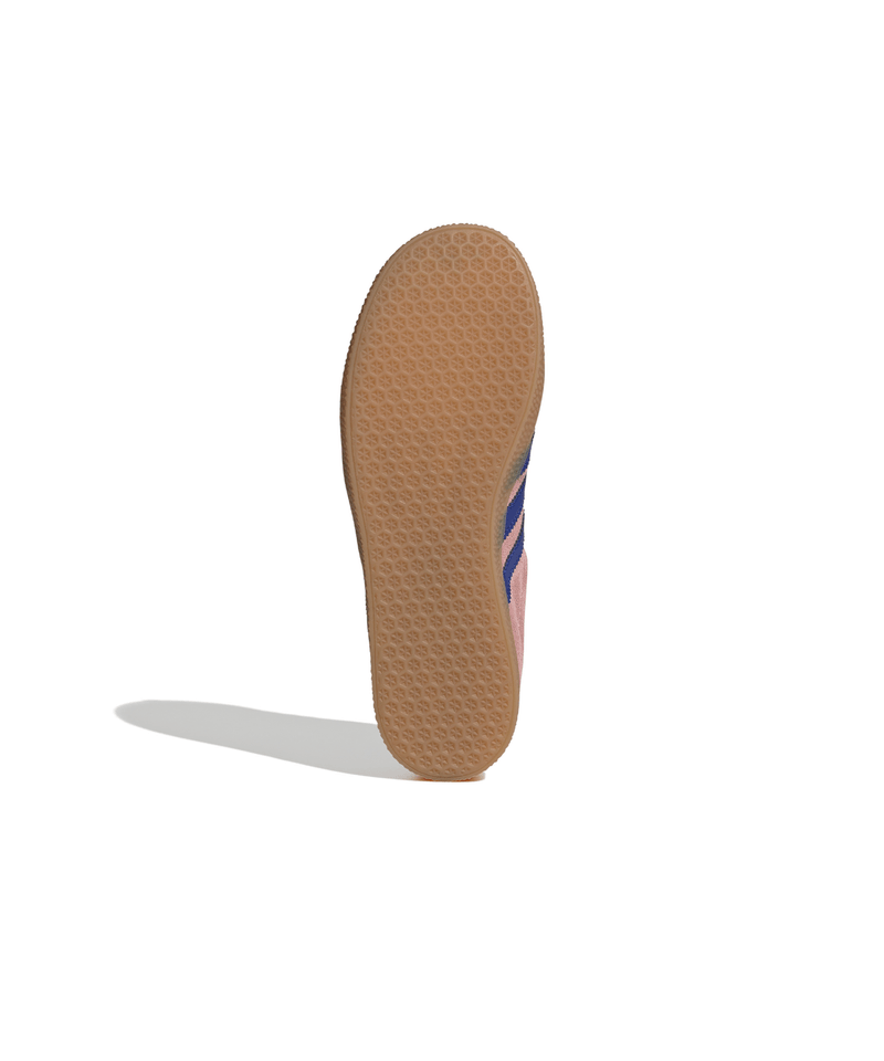 IG9153_4_FOOTWEAR_Photography_Bottom-View_white