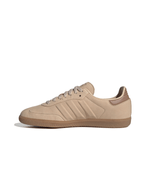 IG1243_5_FOOTWEAR_Photography_Side-Medial-Center-View_white