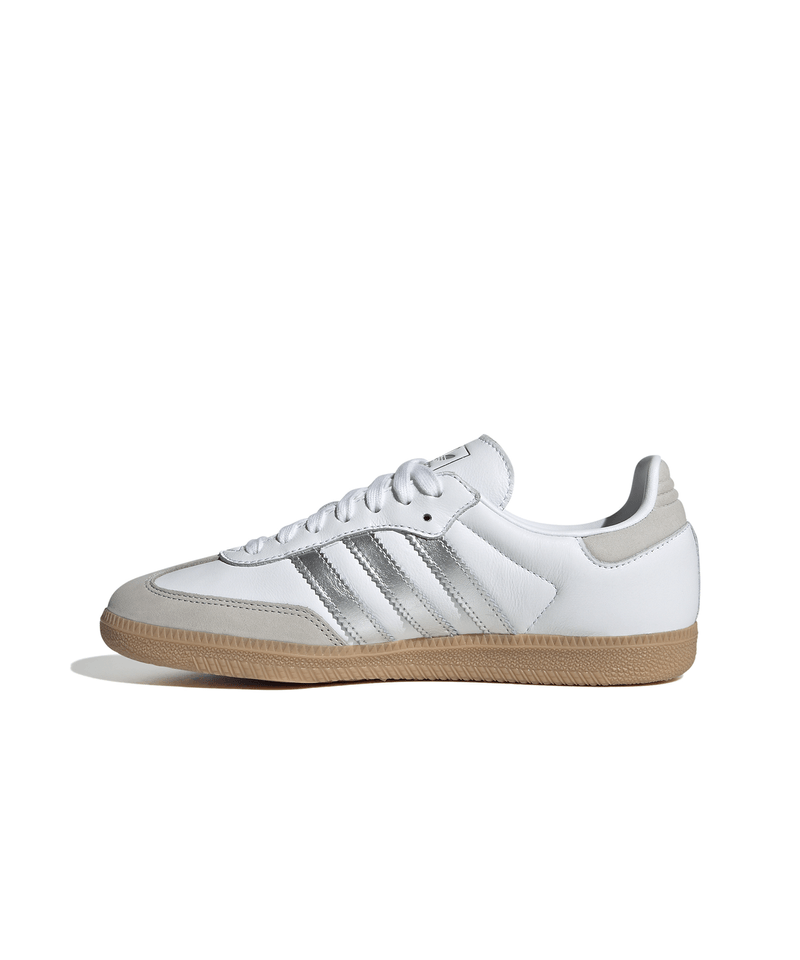 JI2725_5_FOOTWEAR_Photography_Side-Medial-Center-View_white