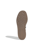 JI1350_4_FOOTWEAR_Photography_Bottom-View_white