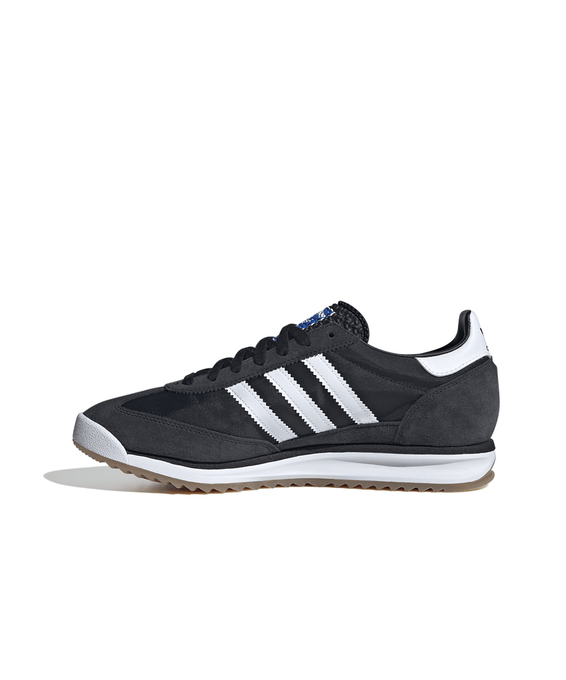 JI1282_5_FOOTWEAR_Photography_Side-Medial-Center-View_white