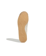 JH5100_4_FOOTWEAR_Photography_Bottom-View_white