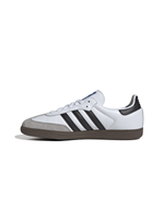 B75806_5_FOOTWEAR_Photography_Side-Medial-Center-View_white