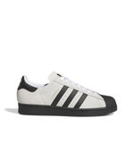 JH8138_1_FOOTWEAR_Photography_Side Lateral Center View_white