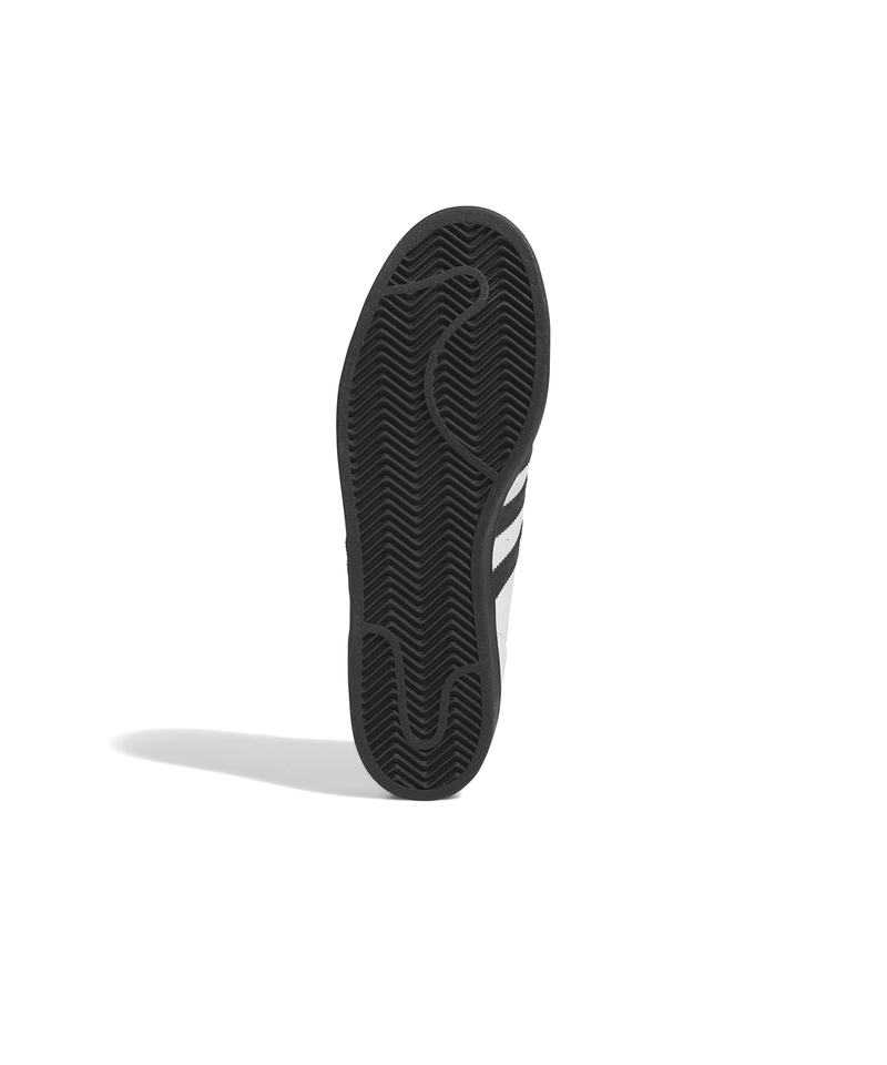 JH8138_4_FOOTWEAR_Photography_Bottom View_white