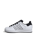JH5469_5_FOOTWEAR_Photography_Side-Medial-Center-View_white