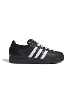 JK4970_1_FOOTWEAR_Photography_Side-Lateral-Center-View_white
