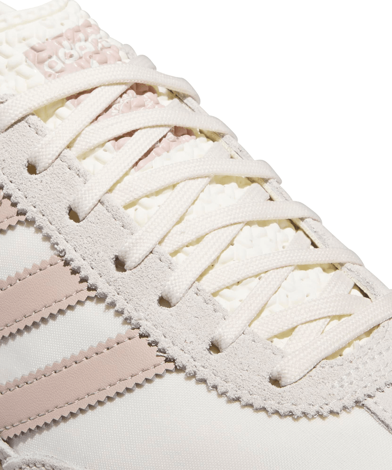 JH7394_8_FOOTWEAR_Photography_Detail-View-1_white