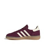 JP8726_5_FOOTWEAR_Photography_Side-Medial-Center-View_white