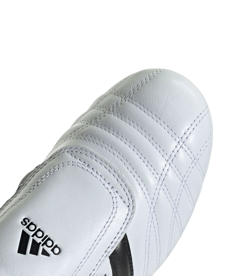JQ4774_9_FOOTWEAR_Photography_Detail-View-2_white
