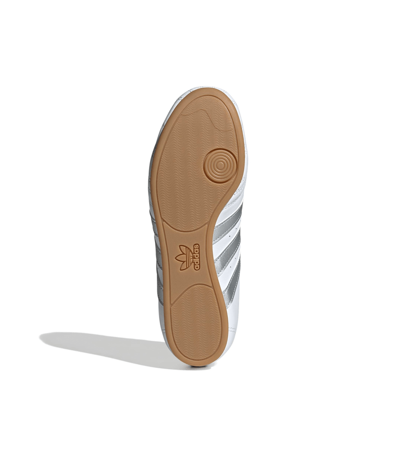 JS1192_4_FOOTWEAR_Photography_Bottom-View_white