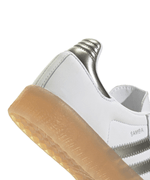 JS3943_9_FOOTWEAR_Photography_Detail-View-2_white