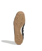 JI2745_4_FOOTWEAR_Photography_Bottom-View_white