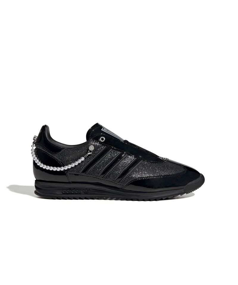 JQ2615_1_FOOTWEAR_Photography_Side-Lateral-Center-View_white