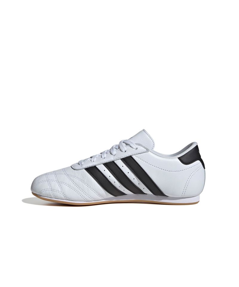 JS1194_5_FOOTWEAR_Photography_Side-Medial-Center-View_white