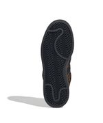 JH9768_4_FOOTWEAR_Photography_Bottom-View_white