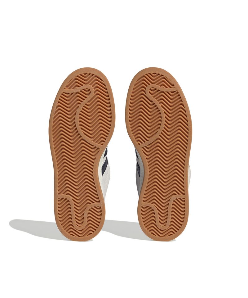JK4975_4_FOOTWEAR_Photography_Bottom-View_white
