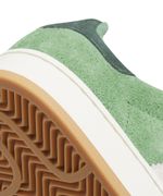 JR0104_8_FOOTWEAR_Photography_Detail-View-2_white