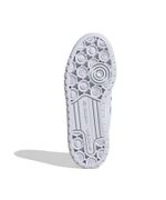 ID0398_4_FOOTWEAR_Photography_Bottom-View_white