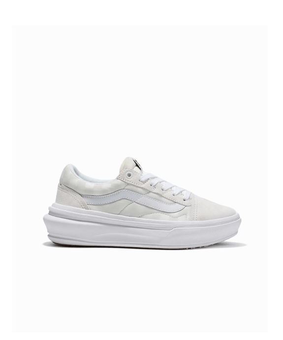 Tênis Vans Old skool Overt CC