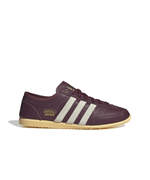 JR5807_1_FOOTWEAR_Photography_Side-Lateral-Center-View_white