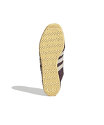 JR5807_4_FOOTWEAR_Photography_Bottom-View_white