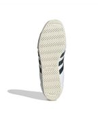 JQ9062_4_FOOTWEAR_Photography_Bottom-View_white
