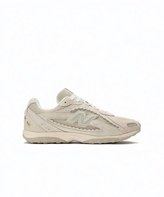 Tênis New Balance 204L