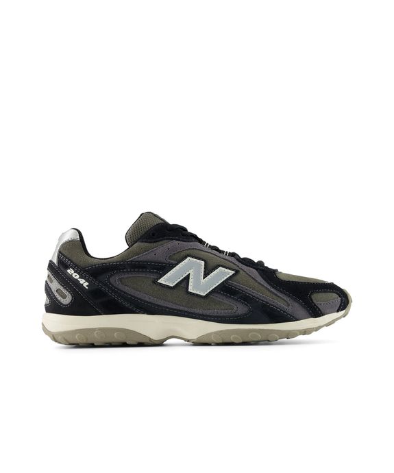 Tênis New Balance 204L